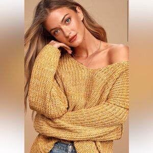 Lulu’s yellow sweater